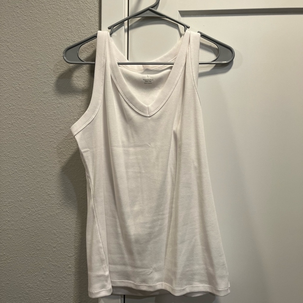 Sonoma White V-Neck Tank Top